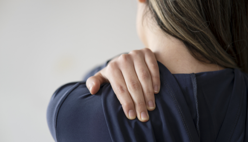 Checking for Back Pain Between the Shoulder Blades | Whitefish Chiropractic
