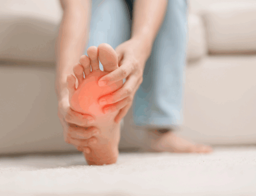 The Athlete’s Guide to Plantar Fasciitis: Causes, Symptoms, & Chiropractic Solutions